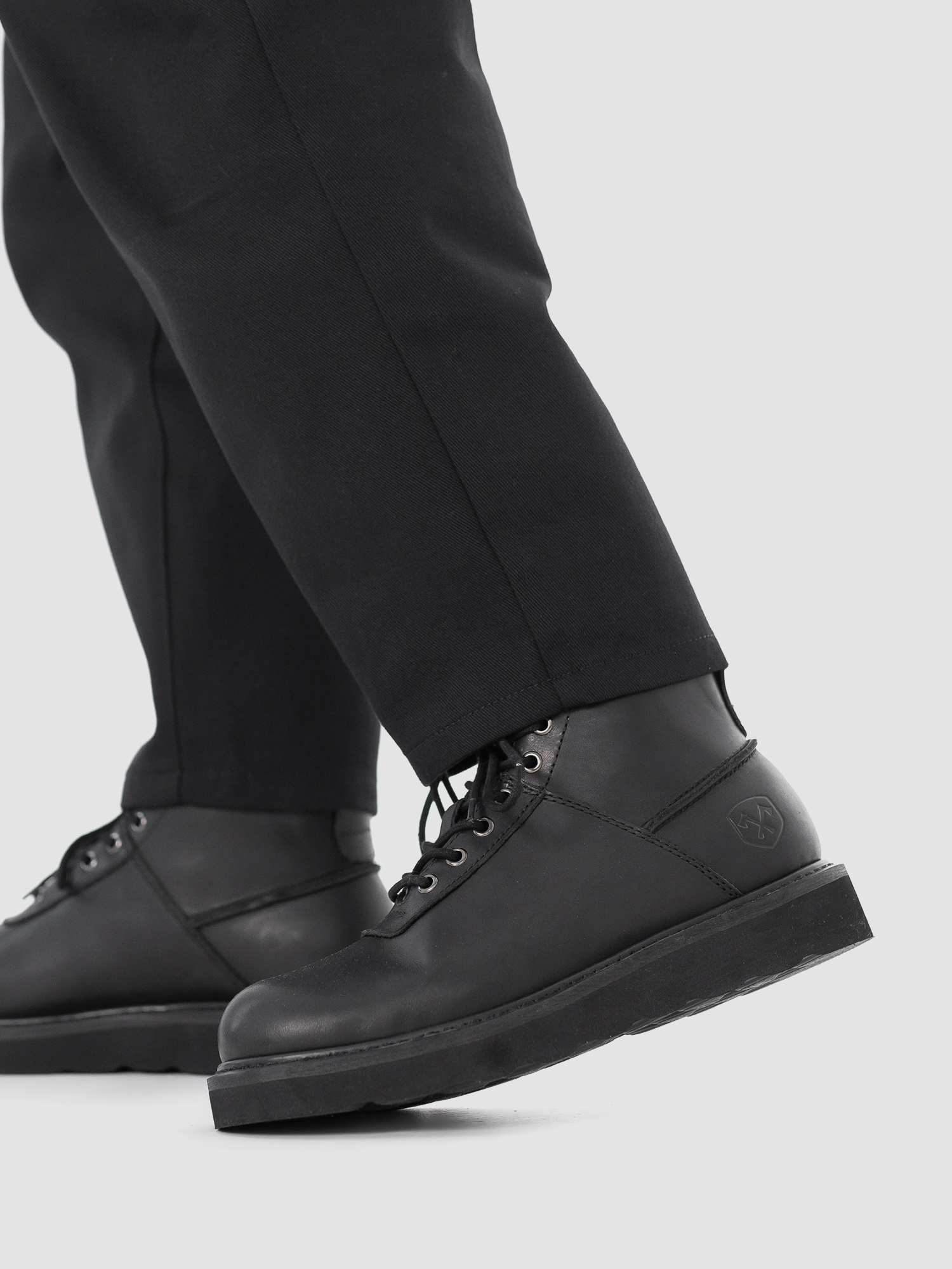 Ботинки муж. Harry Hatchet Slush mono black